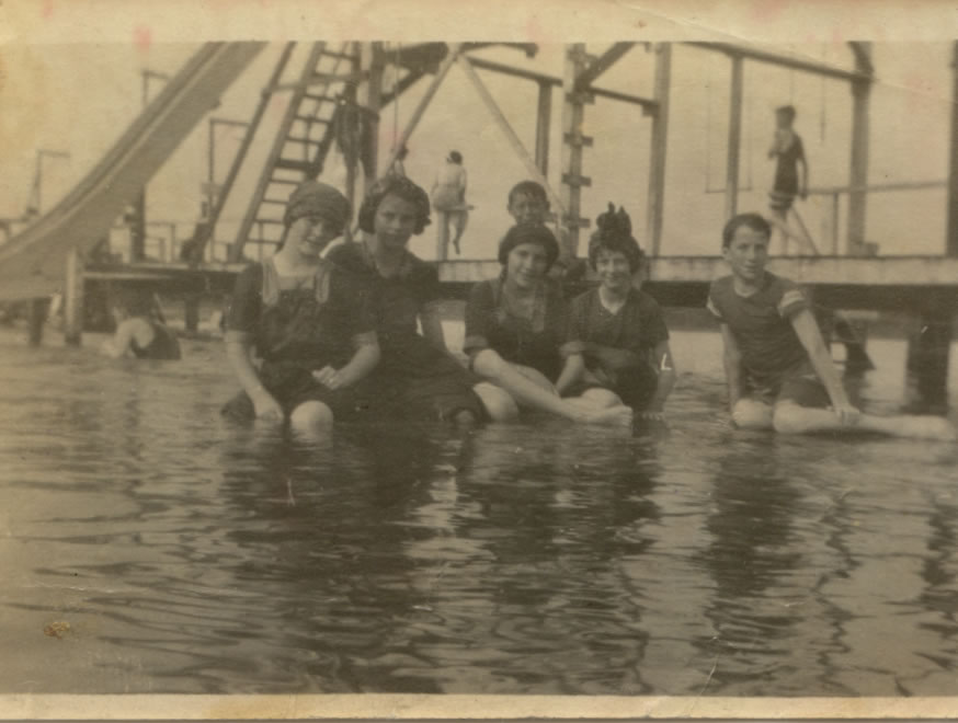 Rose’s Bathing Beach and Swimming School 